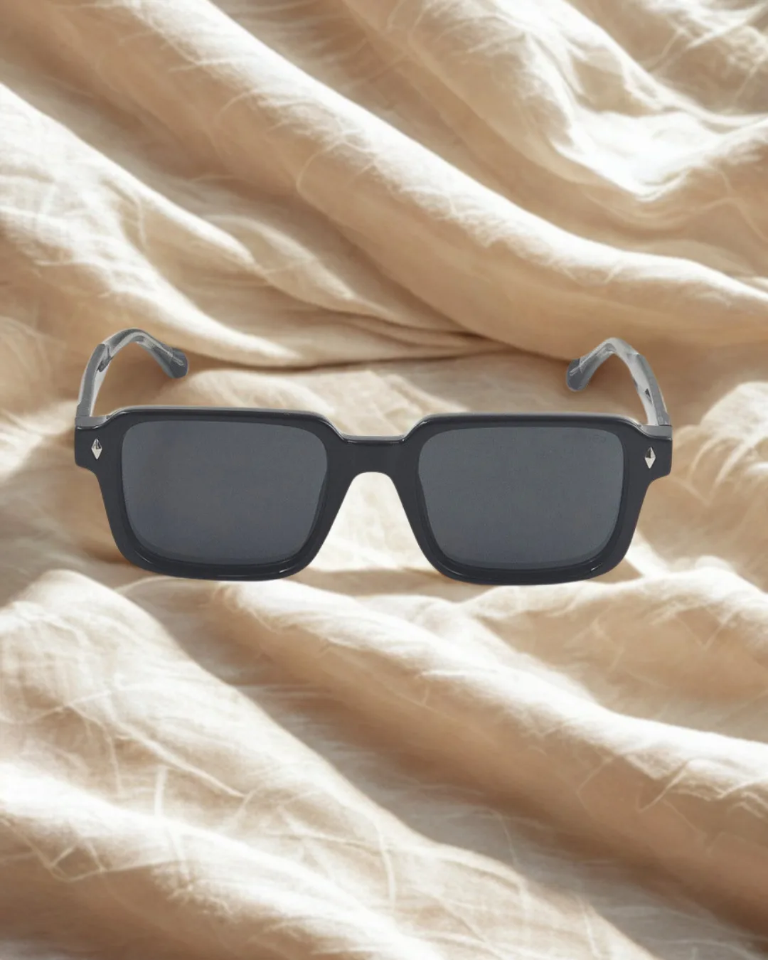 Hilfiger Bold Square Acetate Sunglasses – UV400 Protection view 2