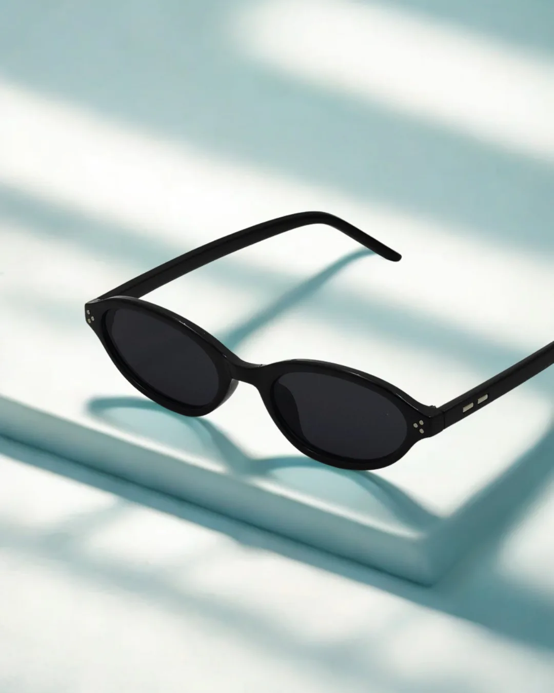 Siren Modern Cat-Eye Sunglasses