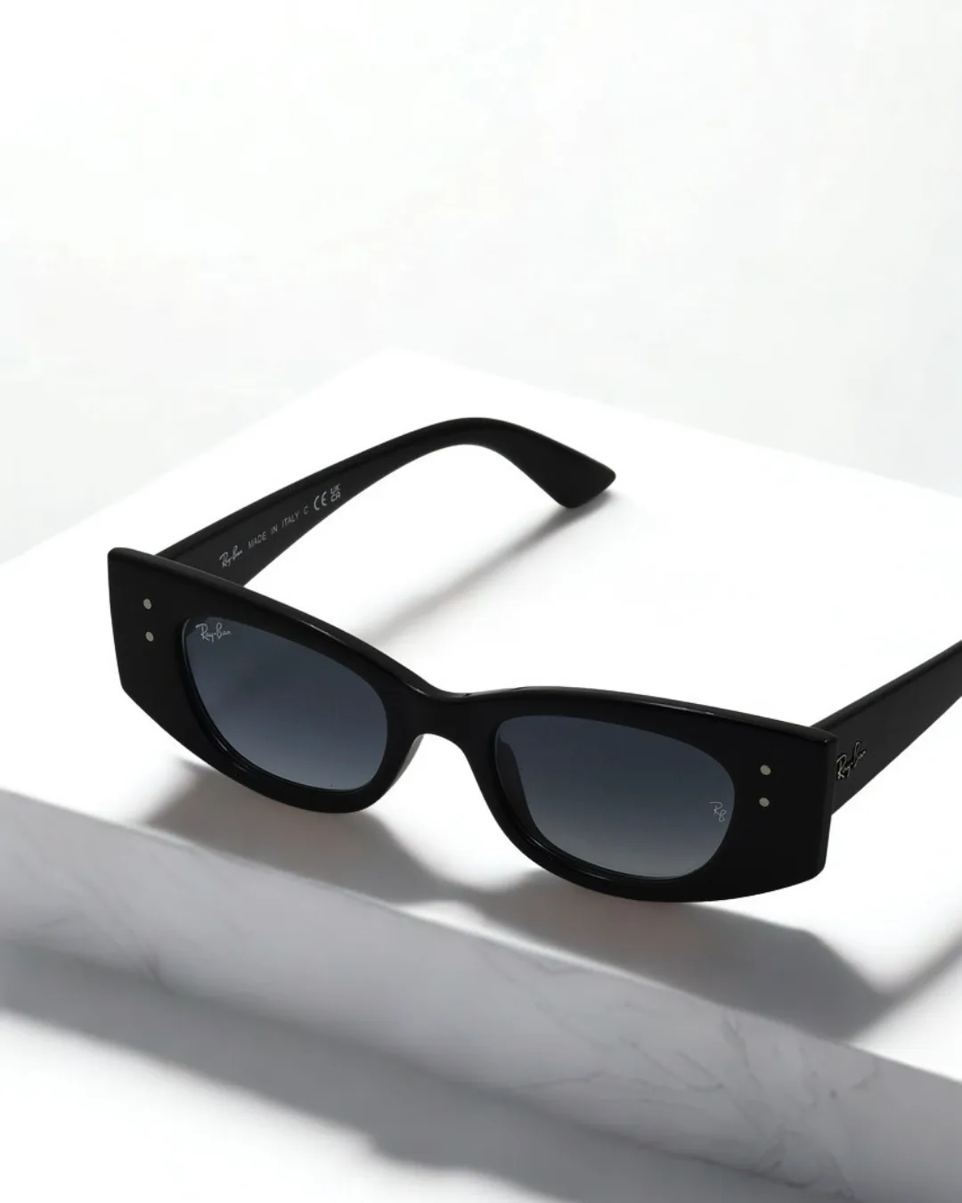 Diva Retro Cat-Eye Sunglasses
